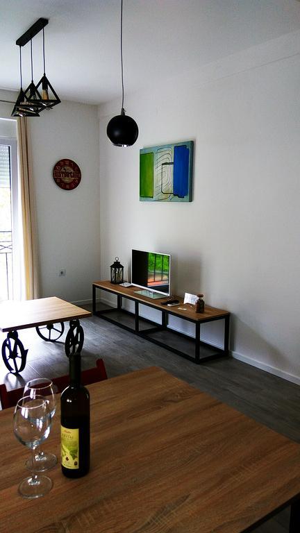 Apartments Grgurevic Котор Екстериор снимка