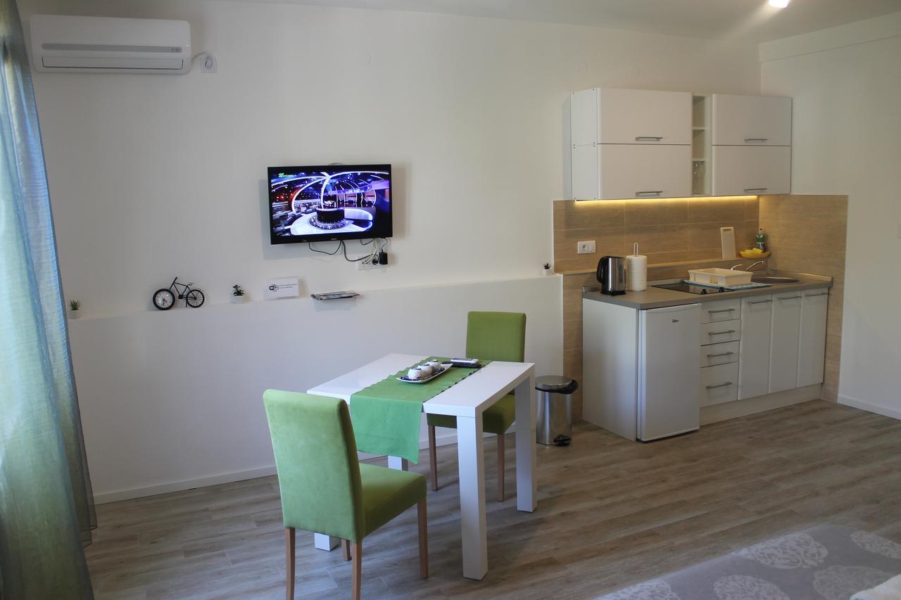 Apartments Grgurevic Котор Екстериор снимка