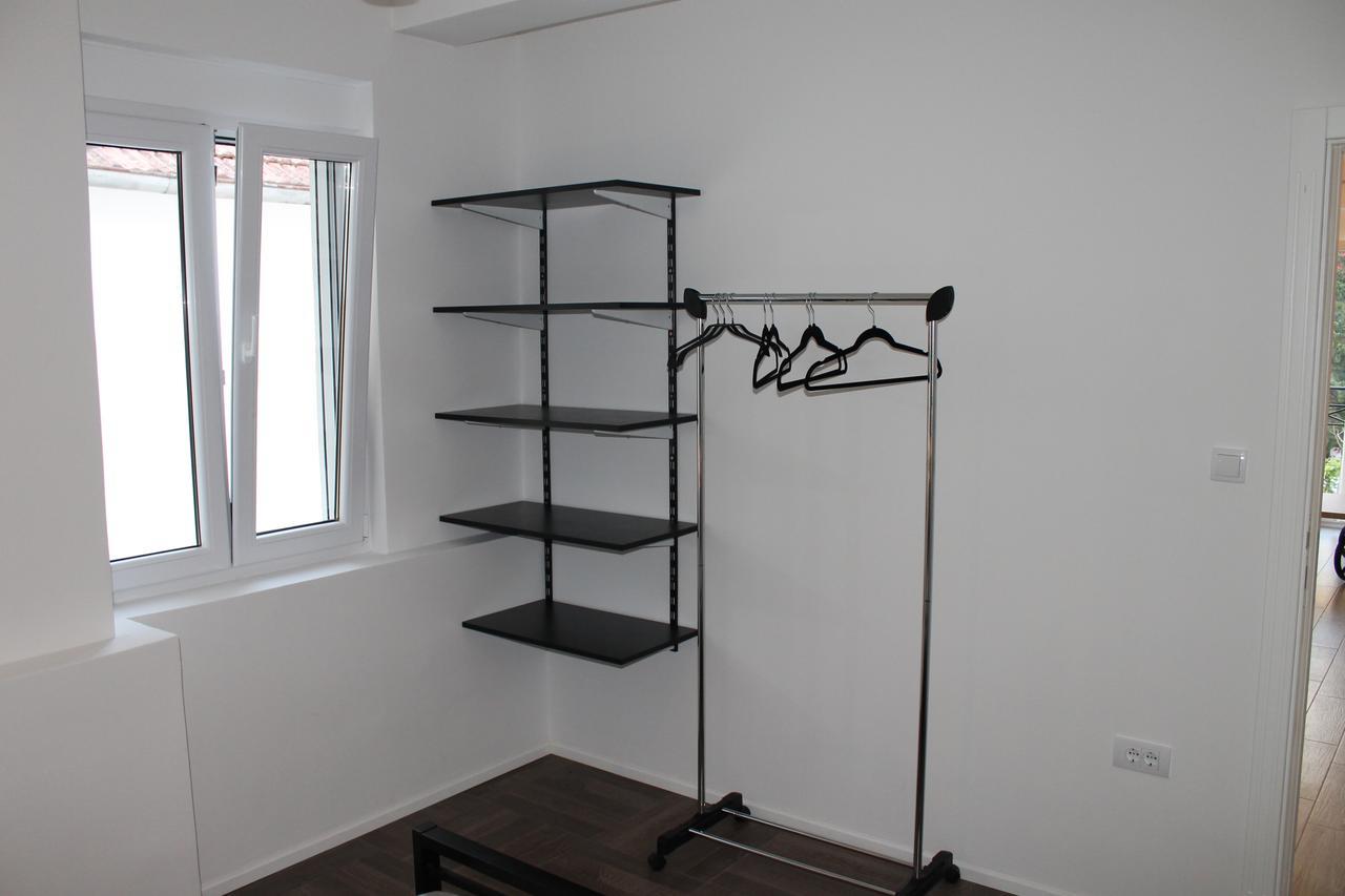 Apartments Grgurevic Котор Екстериор снимка